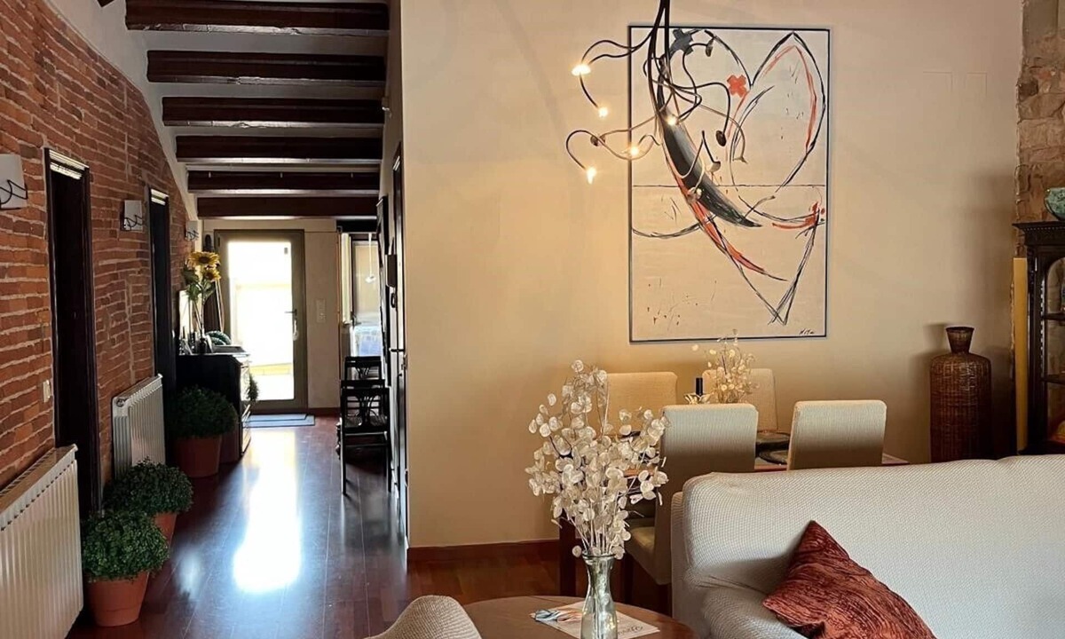 Sant Hilari Sacalm Apartment | Les Golfes de Can Mascarbó, Mimarte en un Confortable Espacio