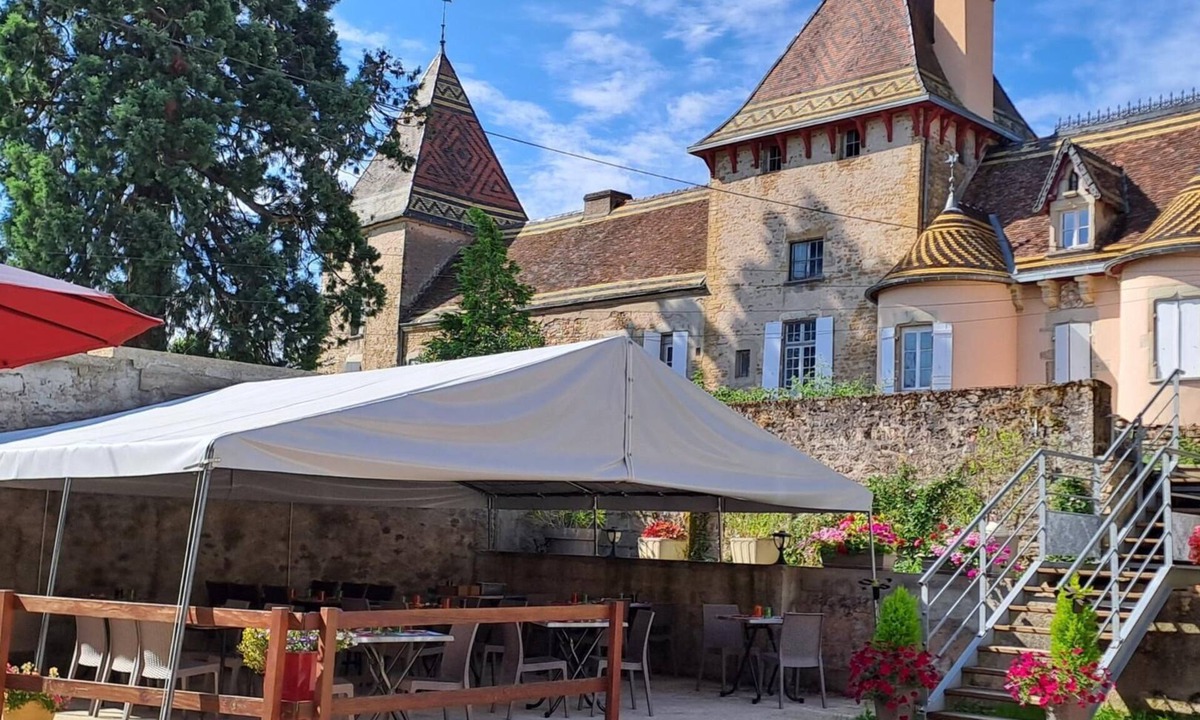 Couches House | Les Gourmets - COUCHES