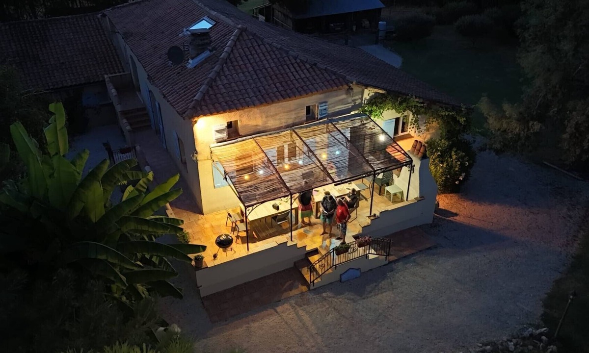 Montesquieu Bed & Breakfast | Les Grands Maitres
