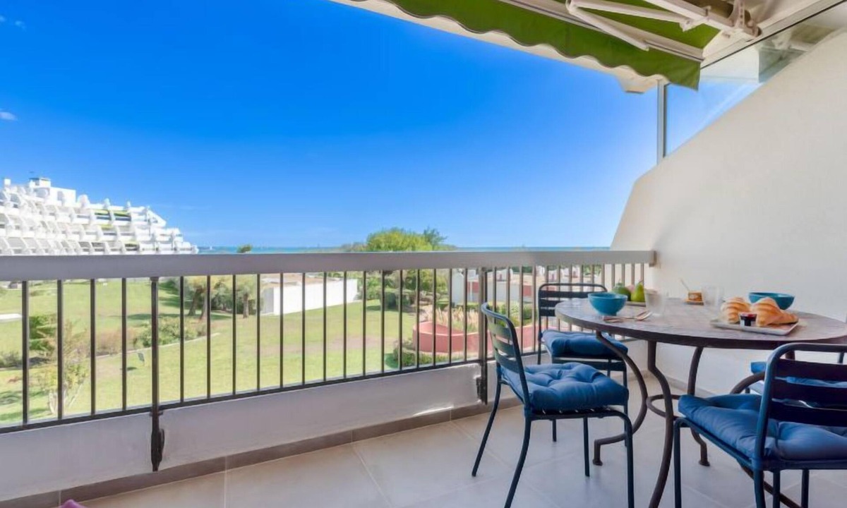 Le Couchant Apartment | Les Grenadines by Interhome