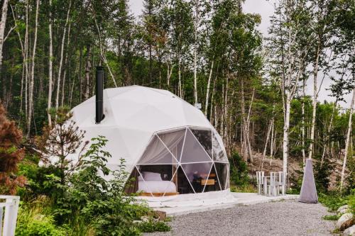 Saint-David-de-Falardeau Apartment | Les Hébergements de l'Éternel