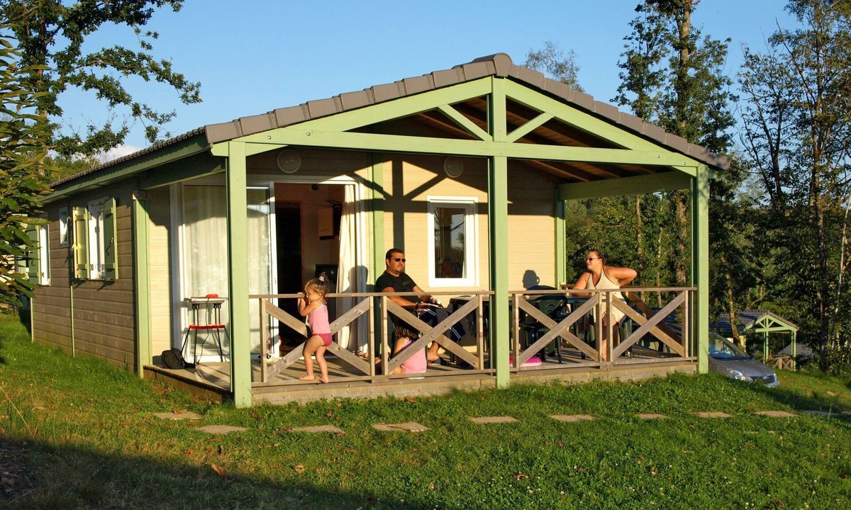 Beynat House | Les Hameaux de Miel by Interhome