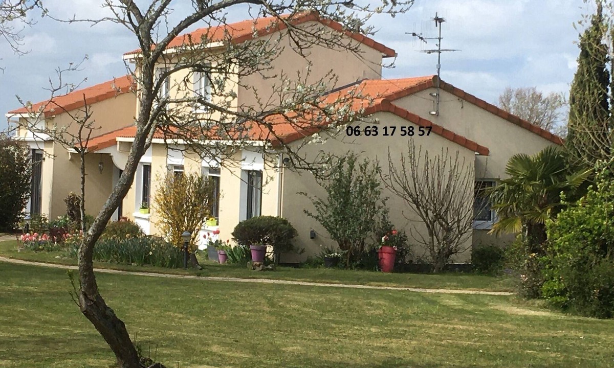 Trementines Bed & Breakfast | Les Hauts de Bonnemort, space, independence, breakfasts.
