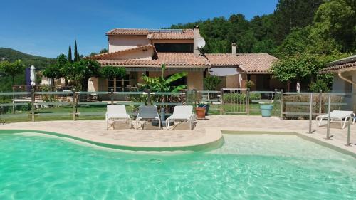 Generargues Bed & Breakfast | Les Hauts de Cabanoule - Tornac - Générargues