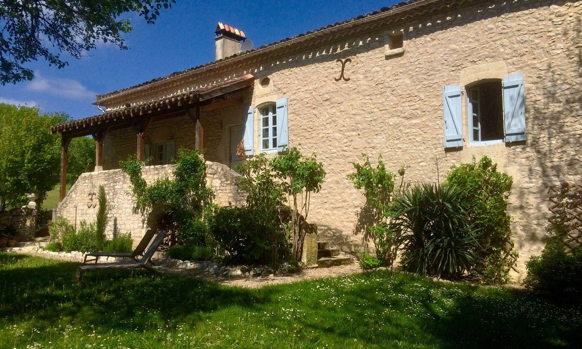 Lascabanes House | Les Hauts de Lascabanes, quiet guesthouse in Quercy Blanc