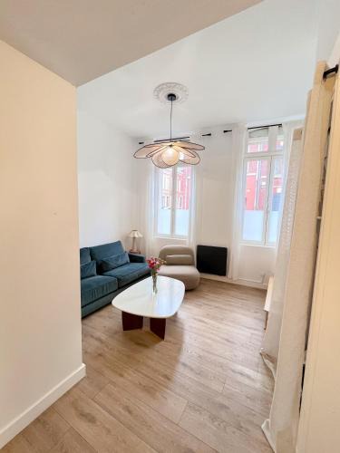 Sainte-Anne - Faubourg Noyon Apartment | Les horizons de Jules