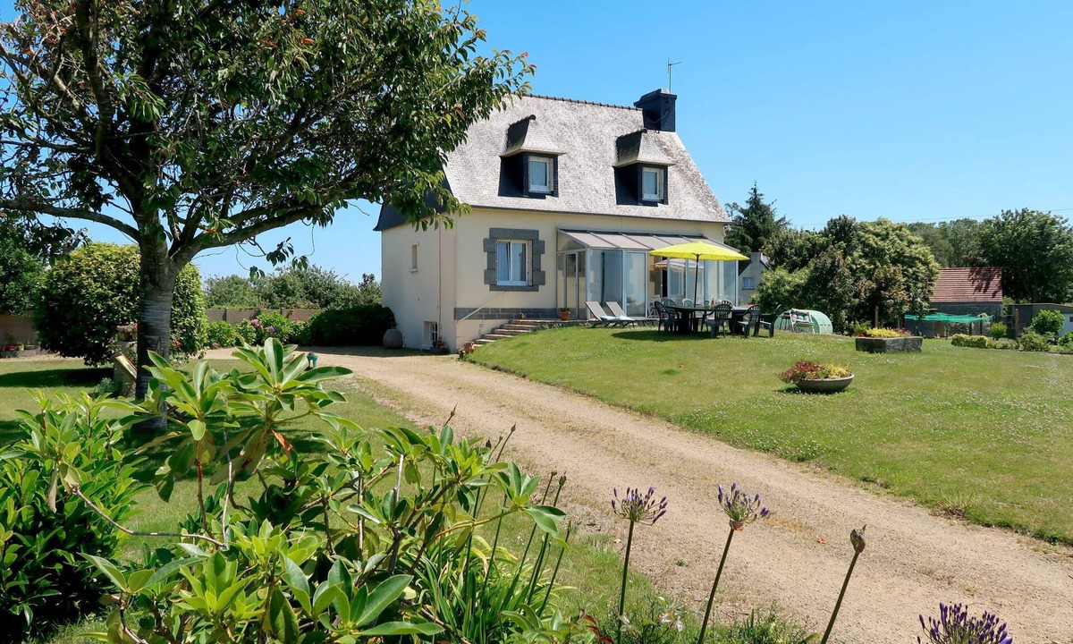 Kermaria-Sulard House | Les Hortensias by Interhome