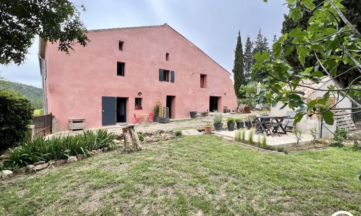 Thezan-des-Corbieres House | Les Iris - THEZAN DES CORBIERES