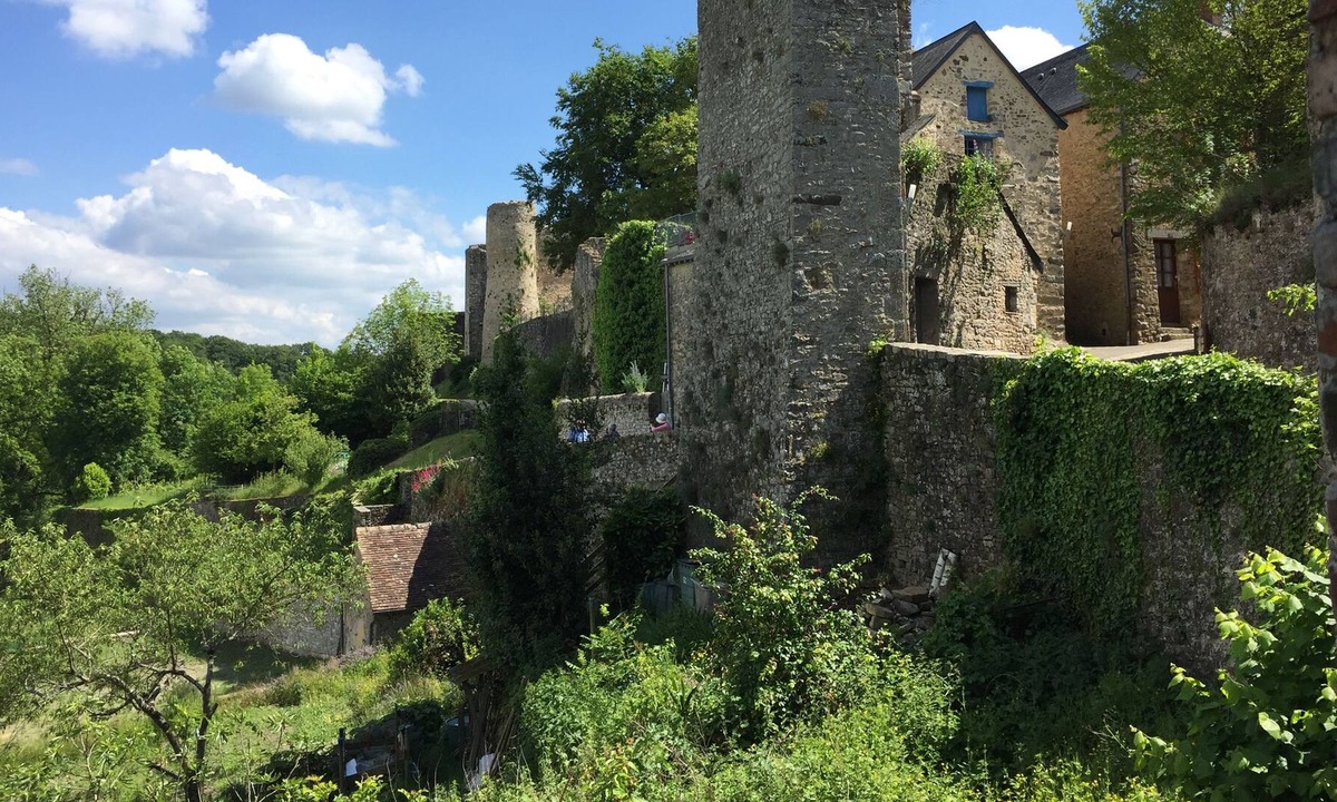 Chammes Bed & Breakfast | Les Jardins Suspendus du Ravelin