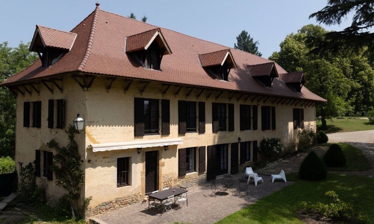 Succieu House | Les Jacines, vacation home