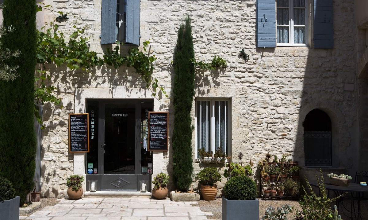 Villeneuve-les-Avignon Bed & Breakfast | Les Jardins de la Livrée