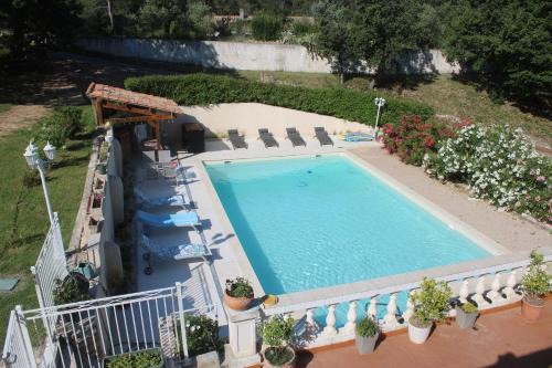 Peyrolles-en-Provence Apartment | les lauriers de Joelle