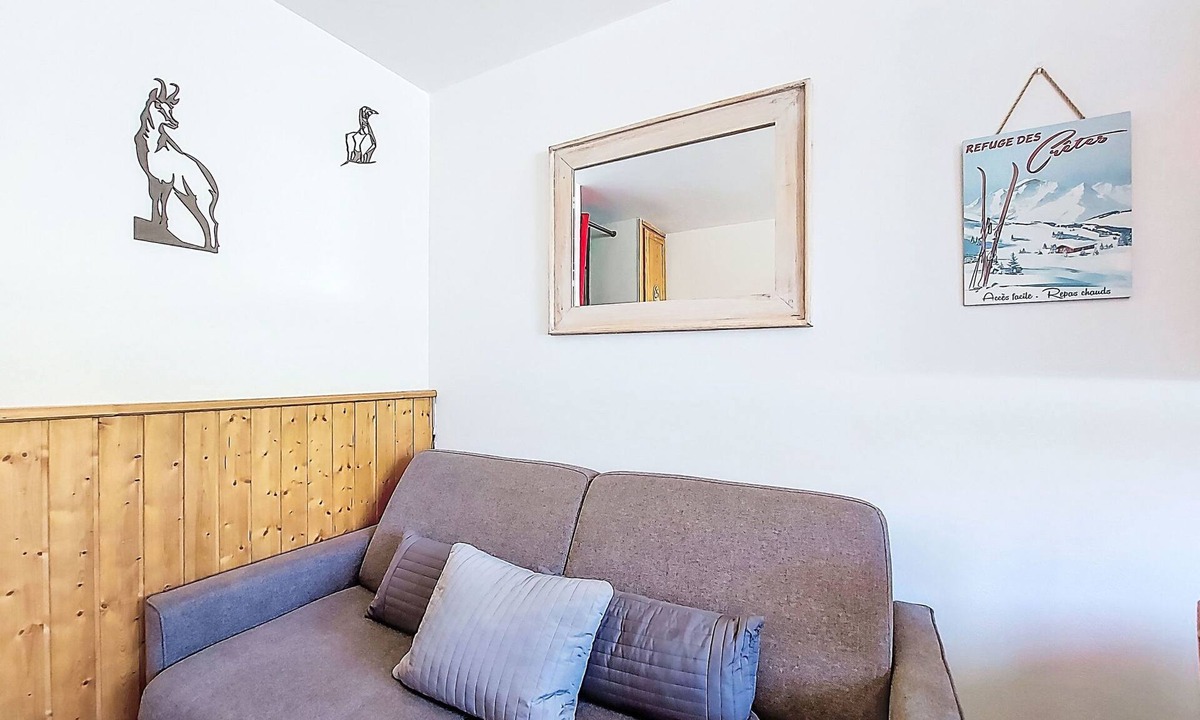 Les Menuires Apartment | Les Lauzes C19 by Interhome