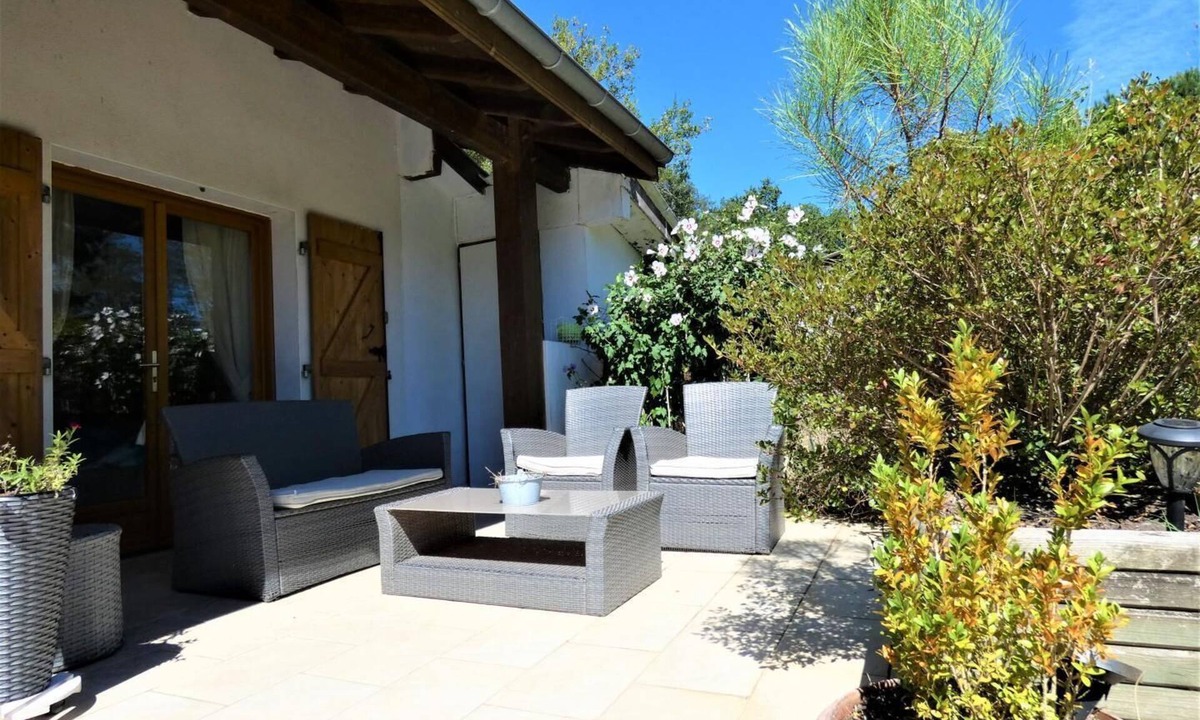 Mezos House | Les Lavandes