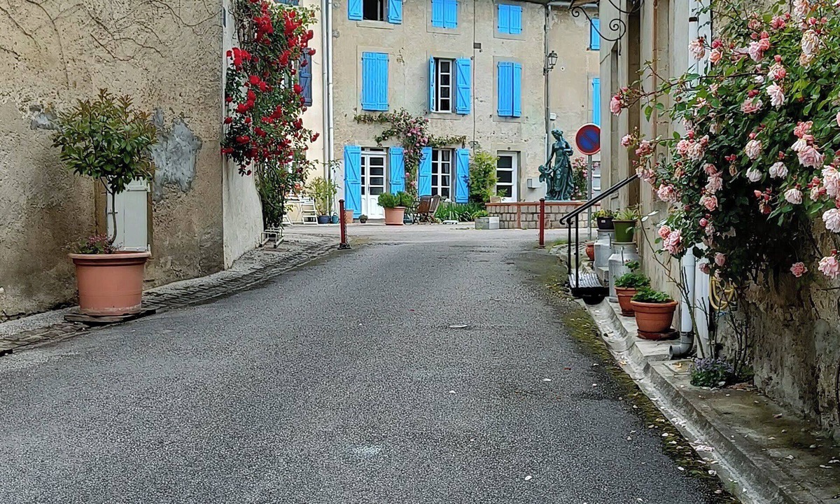 Sonnac-sur-l'Hers Bed & Breakfast | Les lits de Montbel B&B