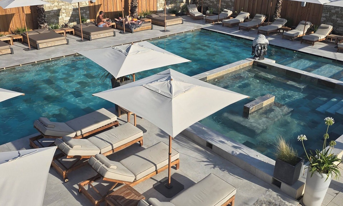 Cabrieres-d'Avignon Hotel | Les Loges du Luberon