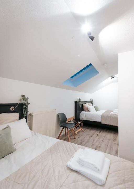 Crozet Hotel | Les Loges du Léman