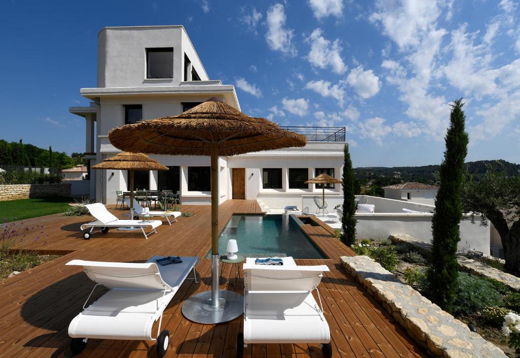 Villeneuve-les-Avignon Villa | Les Loges En Provence "Villa 360"