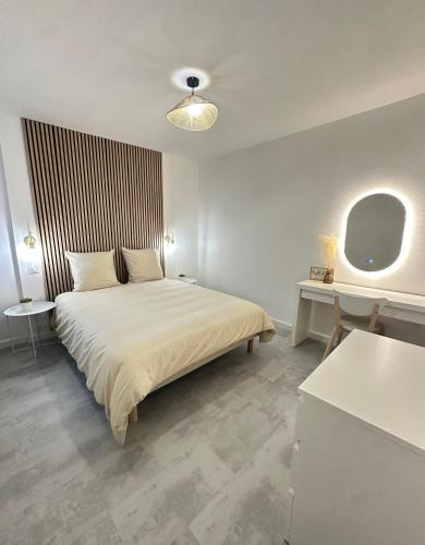 Bagneux Apartment | Les Lotus - Joli F2 rénové