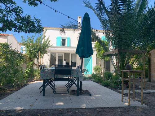 Le Grand-Village-Plage House | Les Louisettes