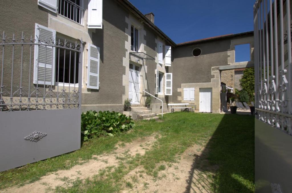 Arrentieres House | Les loulous