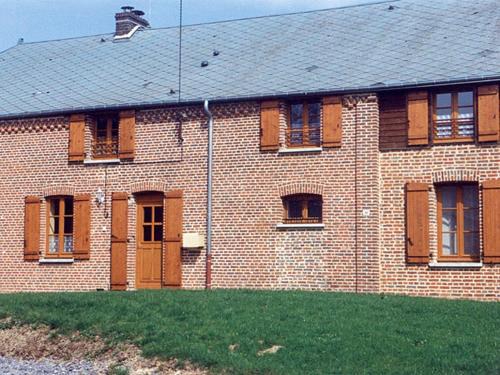 La Neuville-aux-Joutes House | Les mallinettes