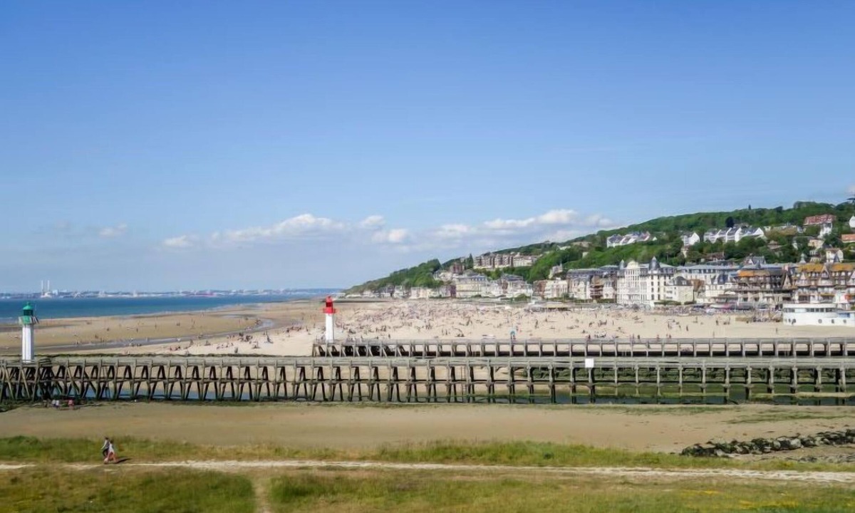 Deauville Apartment | Les Marinas by Interhome