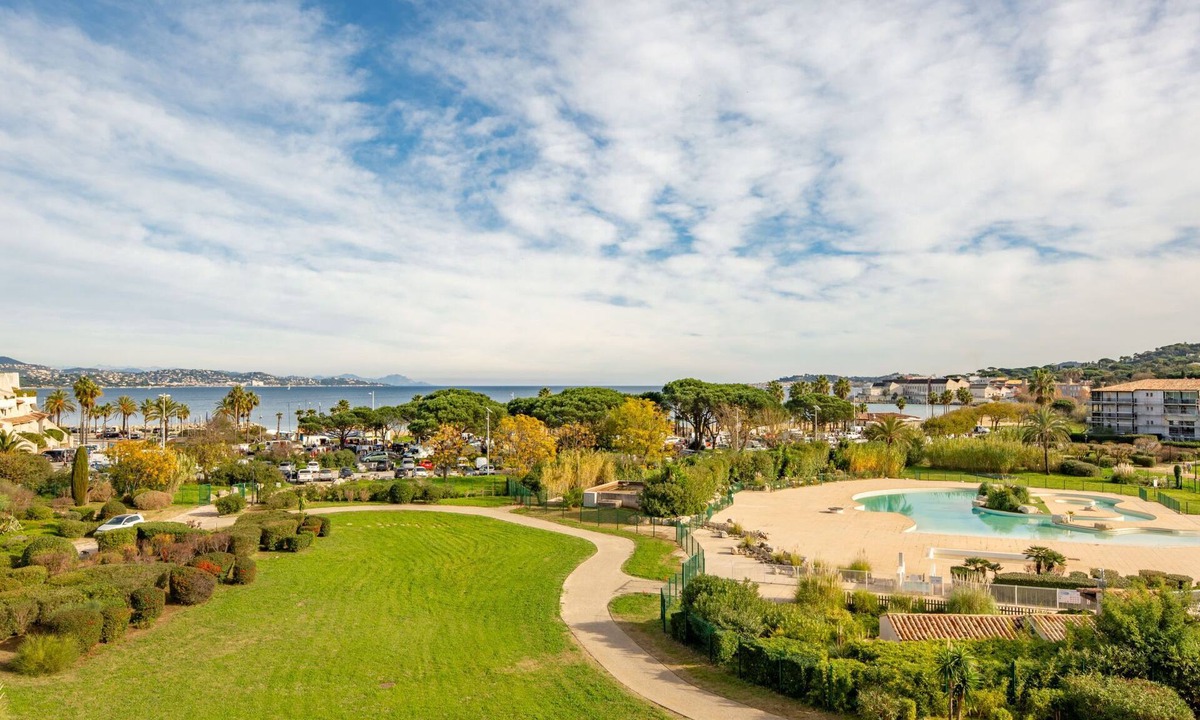 Gassin Apartment | Les Marines de Gassin by Interhome