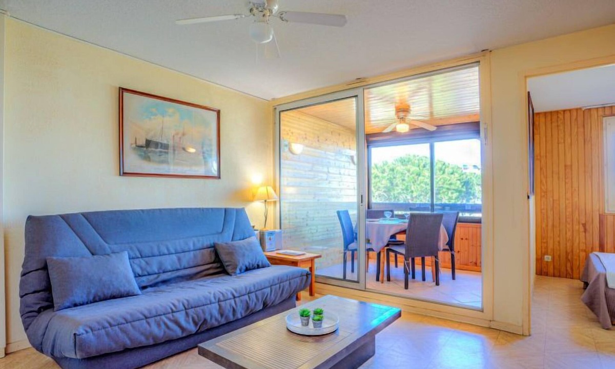 Saint-Cyprien Plage Apartment | Les Mas de La Mer by Interhome