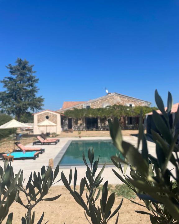 Greoux-les-Bains House | Les Mazets Du Pas