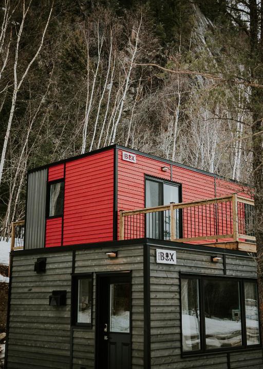 L'Anse-Saint-Jean House | Les Microchalets d'Édouard