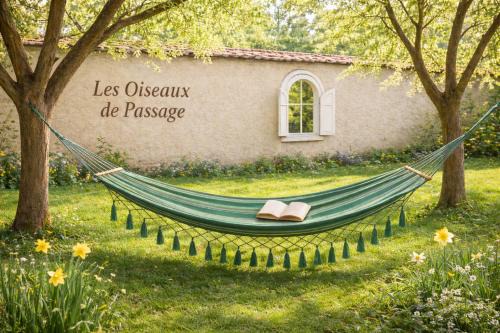 Gaillon Bed & Breakfast | Les oiseaux de passage - chambre d hôtes, paisible