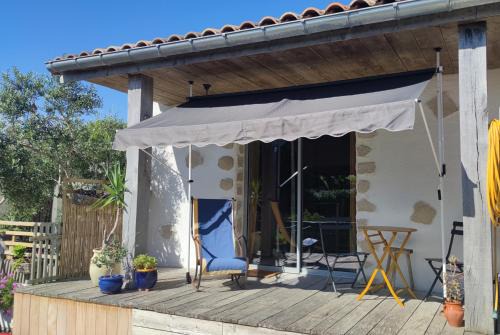 LʼIle-dʼOlonne House | Les oliviers