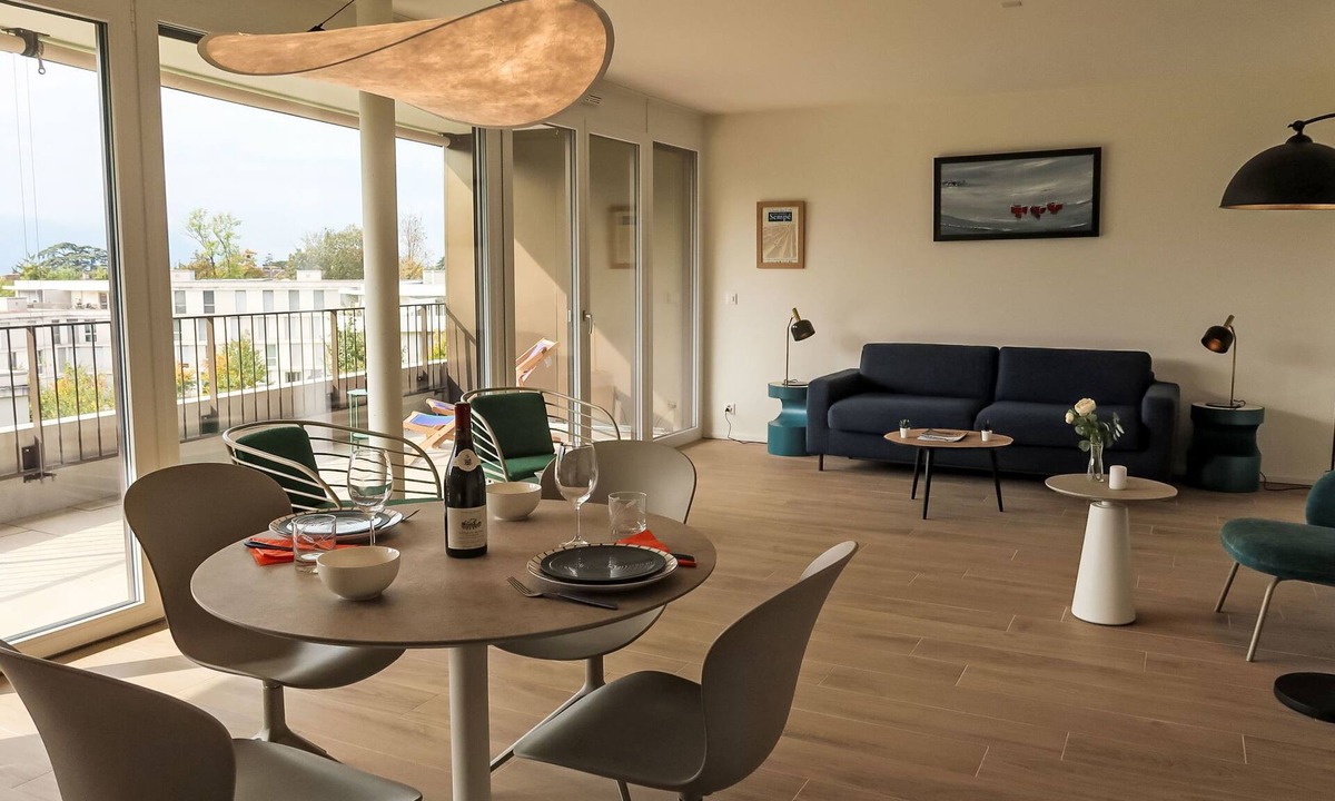 La Tour-de-Peilz Apartment | Les Oréades C by Interhome