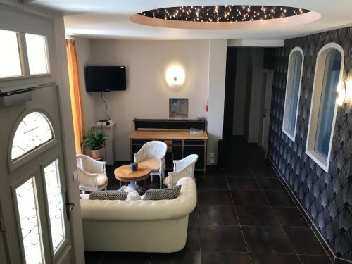 La Roche-sur-Yon Hotel | Les Pastels