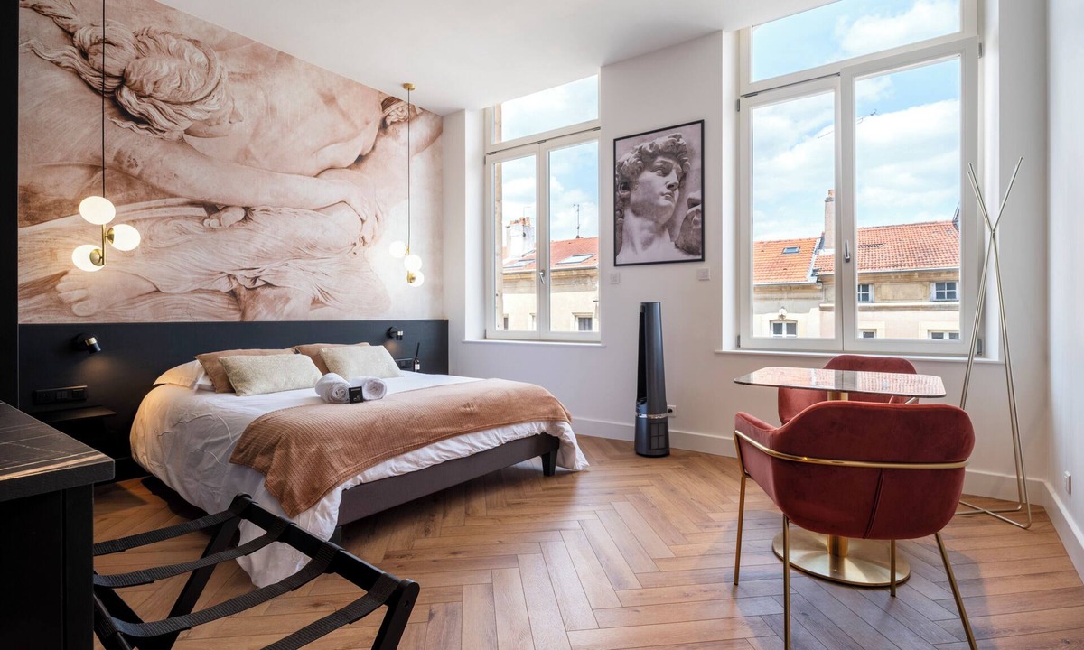 Saint Nicolas - Charles III - Ville vieille - Trois Maisons - Leopold Apartment | Les perchoirs de Stanislas 2 - logement de standing hyper centre