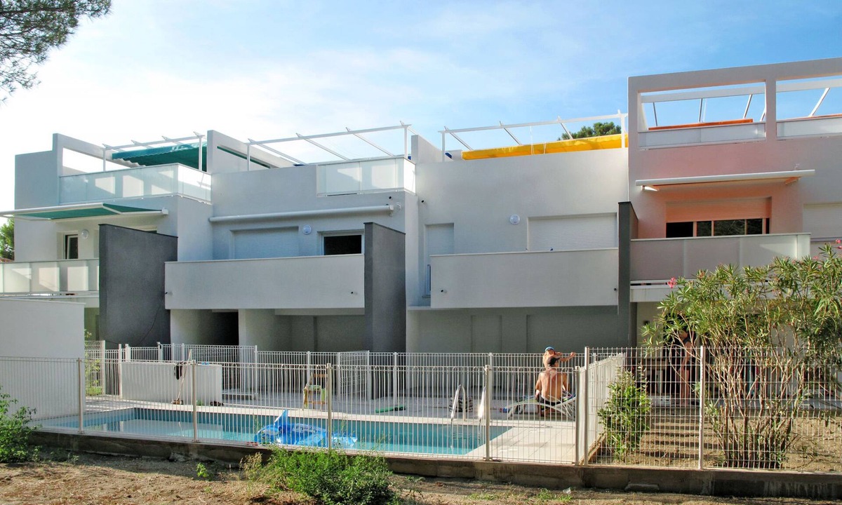 Argeles Plage Apartment | Les Pins Parasols by Interhome