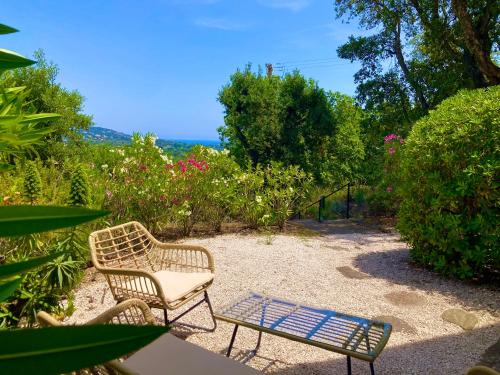 Les Restanques Apartment | Les Restanques bougainvillée 2051