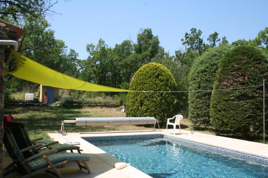 Saint-Etienne-de-Gourgas Apartment | Les Rochers