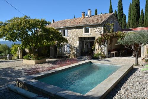 La Garde-Adhemar House | Les Rochettes