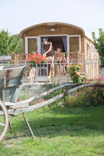 Roiffe House | Les Roulottes de Cuzay