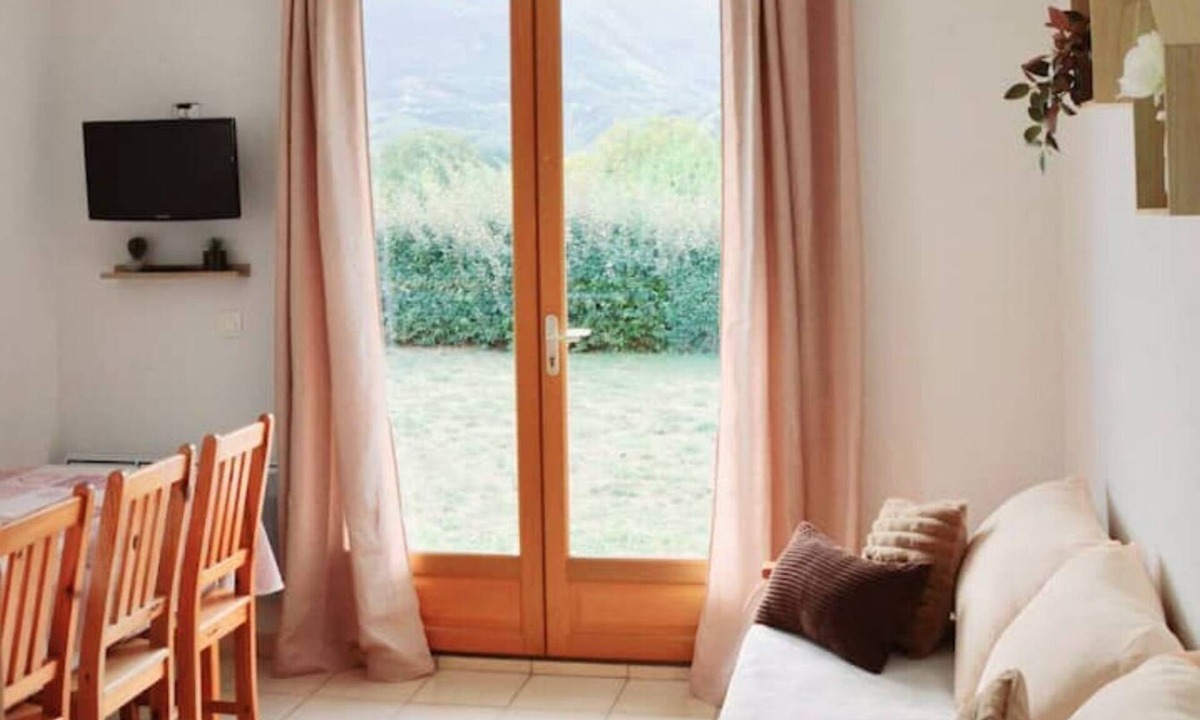 Montbrun-les-Bains Apartment | Les Sources