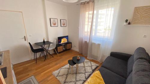 Limoges Apartment | Les studios du Cercle