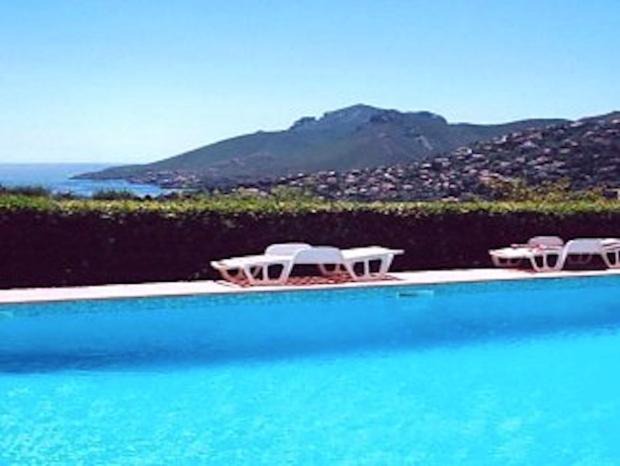 Theoule-sur-Mer Apartment | Les Terrasses Apartment