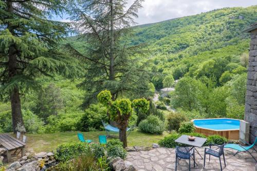 Sablieres Bed & Breakfast | Les Terrasses de Montouret