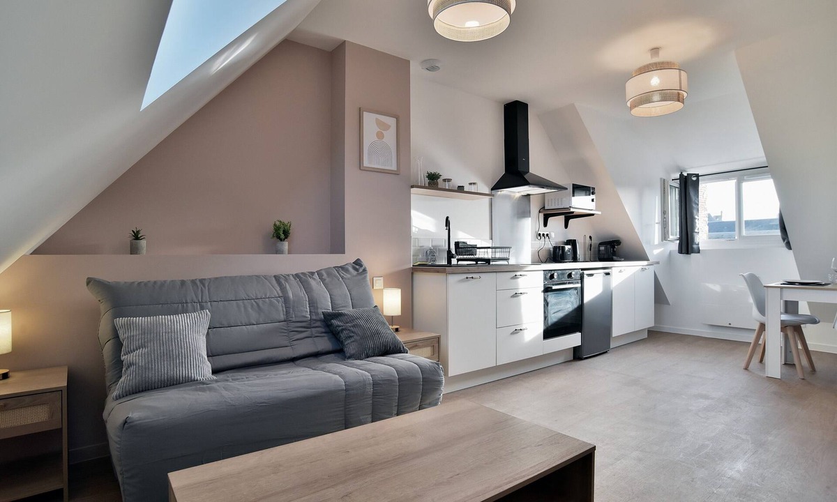 Avranches Apartment | Les Trois Rois 5 - Centre Avranches