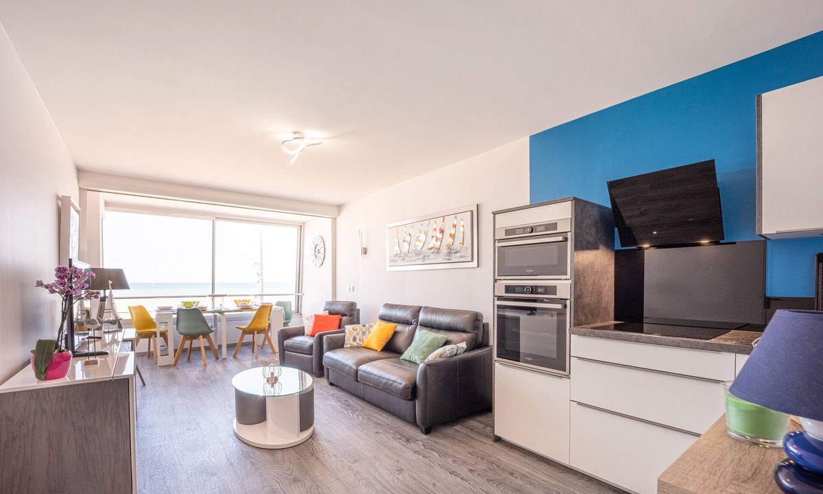 Courseulles-sur-Mer Apartment | Les Vagues - Splendide appartement vue mer