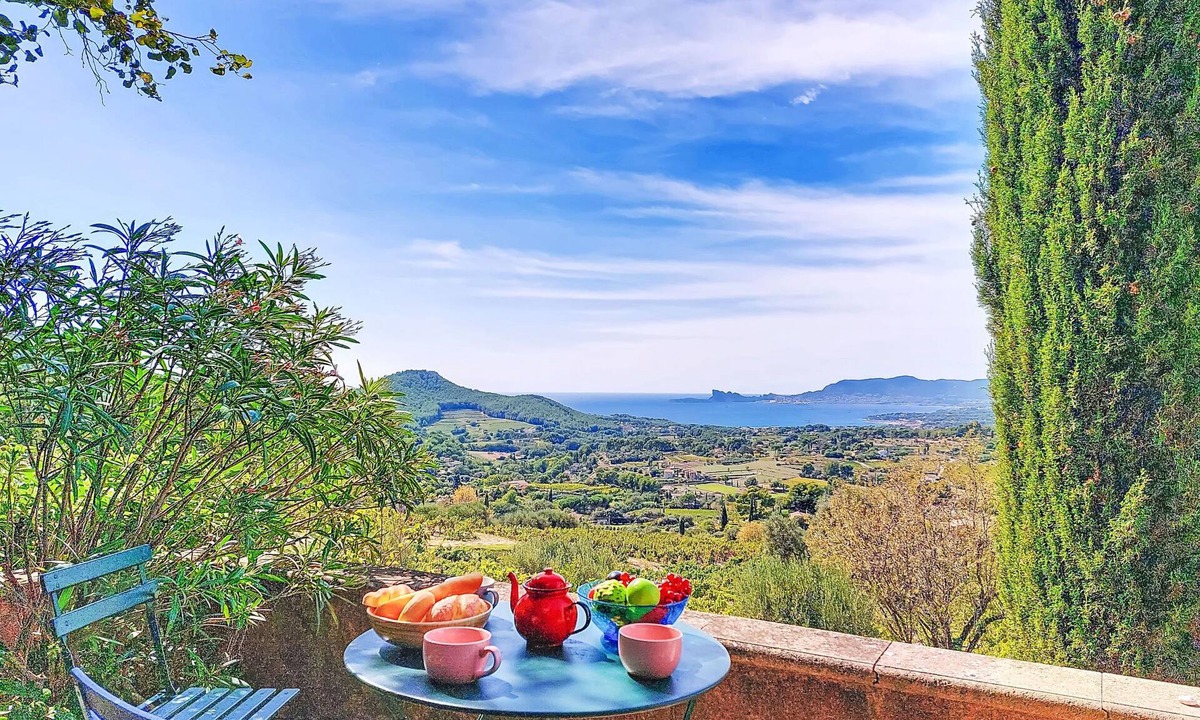 La Cadiere-d'Azur House | Les Vignes by Interhome