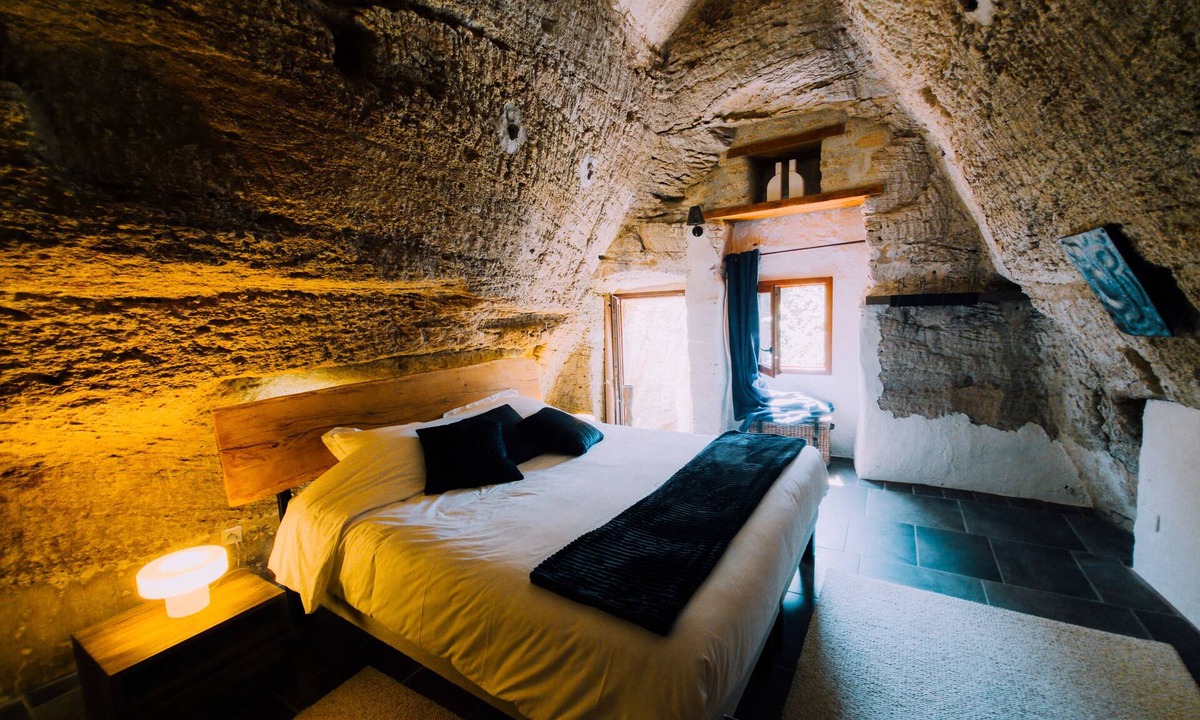 Doue-la-Fontaine Bed & Breakfast | Les Voûtes Oubliées