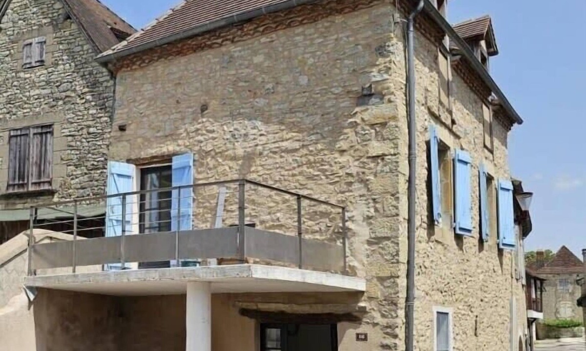 Betaille House | Les volets bleus, cocoon central, 2 chambres, clim